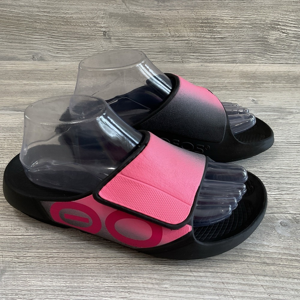 OOFOS OOahh Sport Flex Black Pink Ombre Adjustable Strap Women's Size 8 US EU39